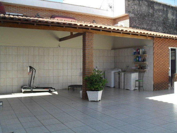 Imagem Casa com 3 Quartos à Venda, 259 m² em Vila Carvalho - Sorocaba