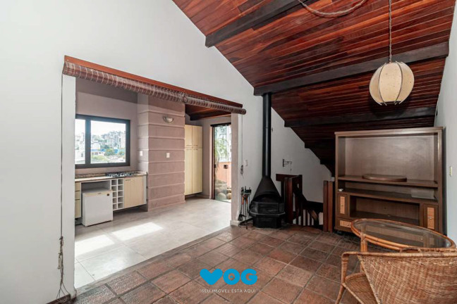 Imagem Imóvel com 3 Quartos à Venda, 134 m² em Santana - Porto Alegre Imagem Imóvel com 3 Quartos à Venda, 134 m² em Santana - Porto Alegre