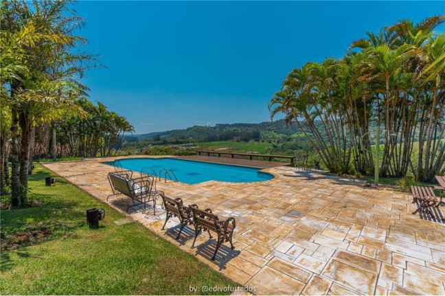 Imagem Casa com 4 Quartos à Venda, 711 m² em Jardim Portugal - Valinhos
