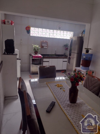 Imagem Casa de Condomínio com 2 Quartos à Venda, 1.022 m² em Vila Amélia - Poá
