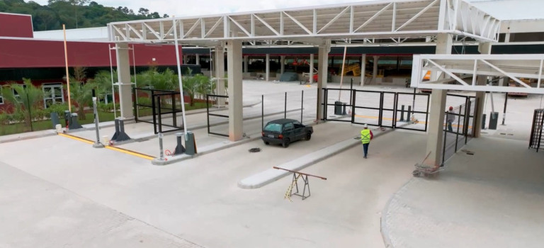 Imagem Imóvel para Alugar, 1.075 m² em Quinhaú - Embu Das Artes Imagem Imóvel para Alugar, 1.075 m² em Quinhaú - Embu Das Artes