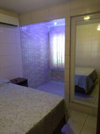 Imagem Casa com 5 Quartos à Venda, 280 m² em Praia De Armação Do Itapocorói - Penha