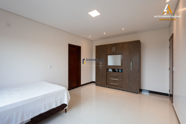 Imagem Casa com 3 Quartos à Venda, 800 m² em Setor Habitacional Arniqueira (águas Claras) - Brasília Imagem Casa com 3 Quartos à Venda, 800 m² em Setor Habitacional Arniqueira (águas Claras) - Brasília