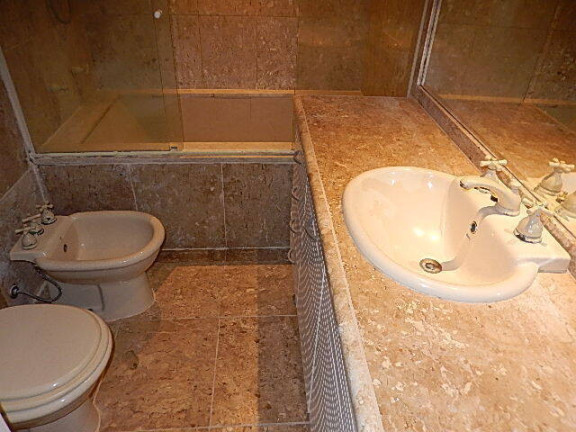 Imagem Apartamento com 22 Quartos à Venda, 208 m² em Leblon - Rio De Janeiro Imagem Apartamento com 22 Quartos à Venda, 208 m² em Leblon - Rio De Janeiro