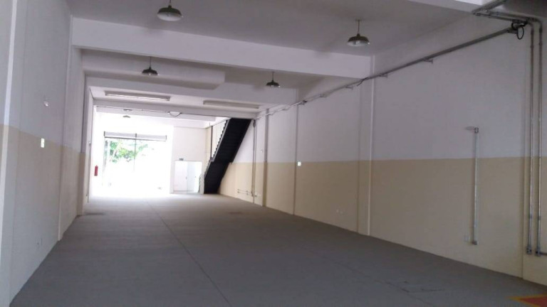 Imagem Galpão para Alugar, 800 m² em Alphaville Industrial - Barueri Imagem Galpão para Alugar, 800 m² em Alphaville Industrial - Barueri