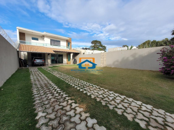 Casa com 4 Quartos à Venda, 273 m² em Residencial Porto Seguro - Caratinga