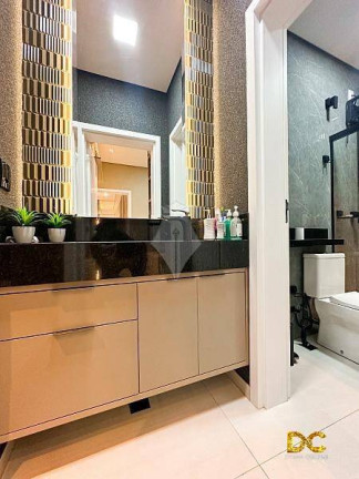Casa de Condomínio com 4 Quartos à Venda, 232 m² em Condomínio Belvedere Ii - Cuiabá