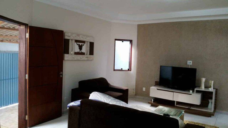 Imagem Casa com 3 Quartos à Venda, 250 m² em Votorantim Imagem Casa com 3 Quartos à Venda, 250 m² em Votorantim