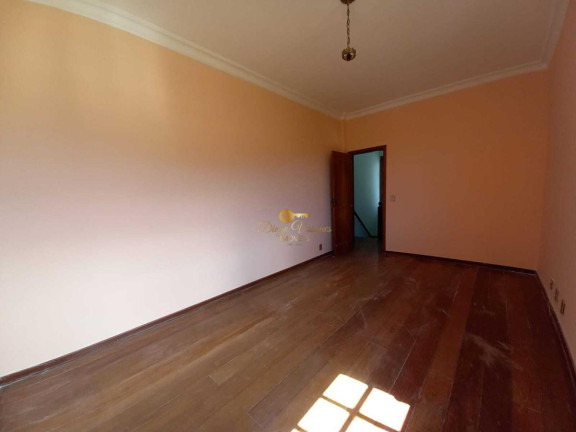 Imagem Casa com 5 Quartos à Venda, 212 m² em Alto - Teresópolis