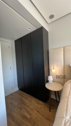 Imagem Apartamento com 2 Quartos à Venda, 74 m² em Cristal - Porto Alegre Imagem Apartamento com 2 Quartos à Venda, 74 m² em Cristal - Porto Alegre