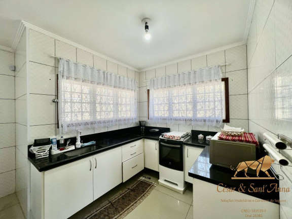 Imagem Casa com 3 Quartos à Venda, em Floresta Negra - Campos Do Jordão Imagem Casa com 3 Quartos à Venda, em Floresta Negra - Campos Do Jordão