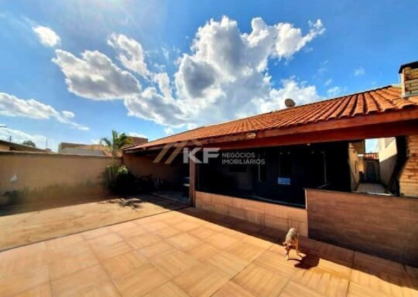 Imagem Casa com 3 Quartos à Venda, 200 m² em Parque Residencial Cândido Portinari - Ribeirão Preto Imagem Casa com 3 Quartos à Venda, 200 m² em Parque Residencial Cândido Portinari - Ribeirão Preto