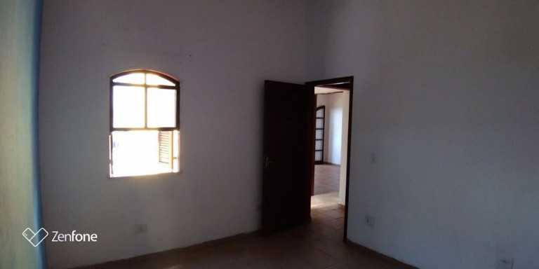 Imagem Sobrado com 4 Quartos à Venda, 200 m² em Interlagos - São Paulo