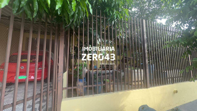 Casa com 5 Quartos à Venda, 200 m² em Conjunto Habitacional Maria Cecília Serrano De Oliveira - Londrina