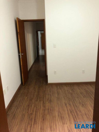 Imagem Sobrado com 3 Quartos à Venda, 153 m² em Vila Curuçá - Santo André