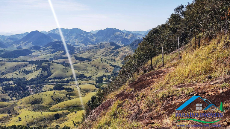 Imagem Terreno à Venda, 45 m² em Centro - Paraisópolis Imagem Terreno à Venda, 45 m² em Centro - Paraisópolis