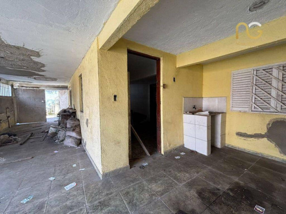 Casa com 6 Quartos à Venda, 160 m² em Aviação - Praia Grande