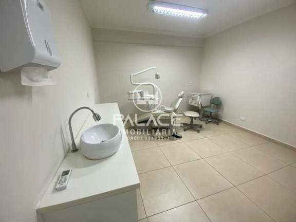 Imagem Sala Comercial para Alugar, 24 m² em Centro - Piracicaba Imagem Sala Comercial para Alugar, 24 m² em Centro - Piracicaba