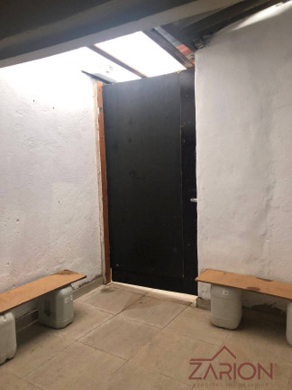 Imagem Casa com 1 Quarto à Venda, 108 m² em Centro - Taubaté Imagem Casa com 1 Quarto à Venda, 108 m² em Centro - Taubaté