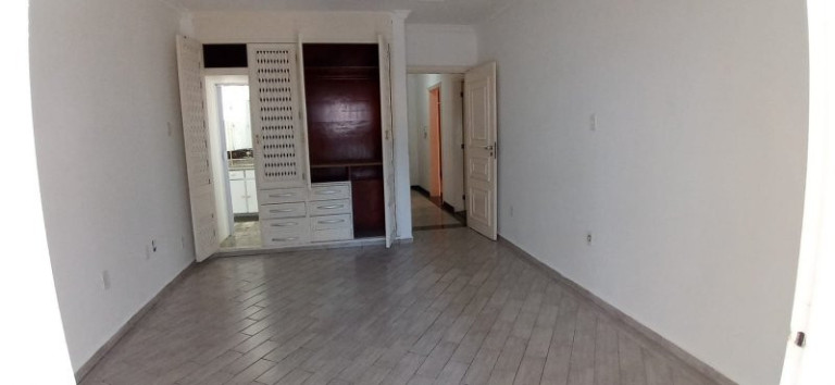 Imagem Casa com 4 Quartos à Venda, 480 m² em Ponta Da Praia - Santos Imagem Casa com 4 Quartos à Venda, 480 m² em Ponta Da Praia - Santos