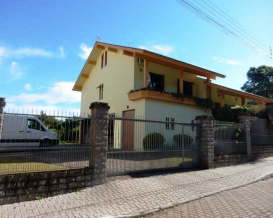Imagem Imóvel com 5 Quartos à Venda, 301 m² em Logradouro - Nova Petrópolis Imagem Imóvel com 5 Quartos à Venda, 301 m² em Logradouro - Nova Petrópolis