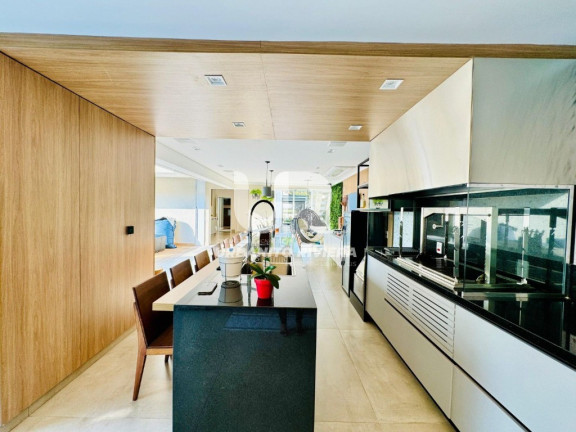 Imagem Casa com 4 Quartos à Venda, 352 m² em Riviera | Módulo 20 - Bertioga