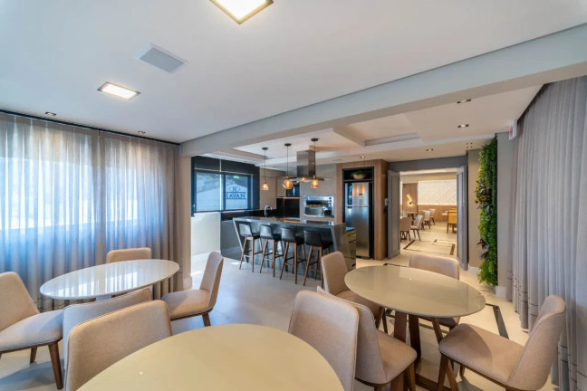Imagem Apartamento com 2 Quartos à Venda, 68 m² em Centro - Balneário Camboriú