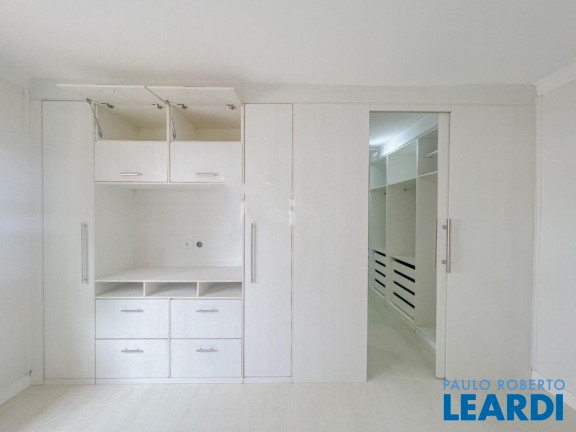 Imagem Sobrado com 4 Quartos à Venda, 300 m² em Vila Valparaíso - Santo André Imagem Sobrado com 4 Quartos à Venda, 300 m² em Vila Valparaíso - Santo André