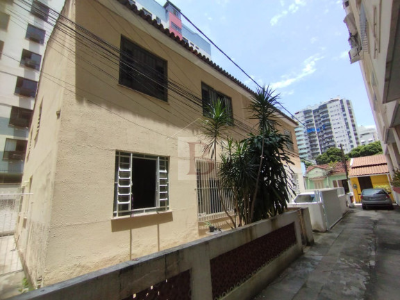 Imagem Imóvel com 3 Quartos à Venda, 120 m² em Icaraí - Niterói Imagem Imóvel com 3 Quartos à Venda, 120 m² em Icaraí - Niterói