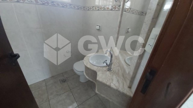 Imagem Imóvel com 3 Quartos à Venda,  em Jardim Jequitibá - Marília