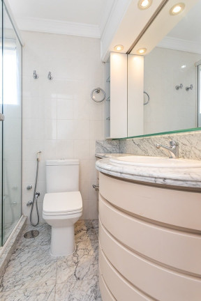 Imagem Imóvel com 4 Quartos à Venda, 216 m² em Petrópolis - Porto Alegre