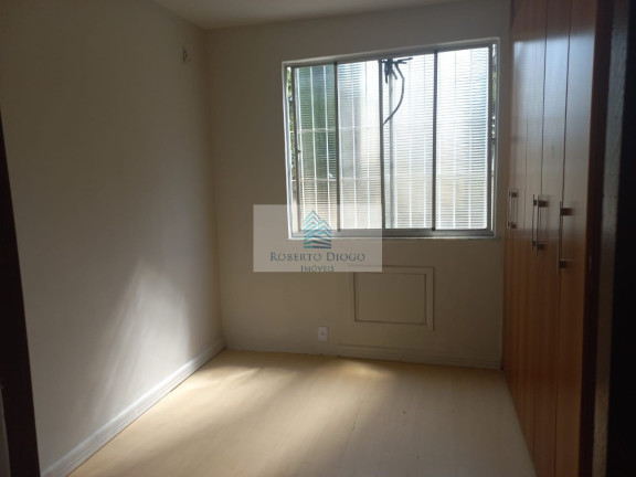 Imagem Imóvel com 2 Quartos à Venda, 52 m² em Camorim - Rio De Janeiro Imagem Imóvel com 2 Quartos à Venda, 52 m² em Camorim - Rio De Janeiro