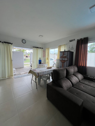 Imagem Casa com 3 Quartos para Temporada, 80 m² em Balneário Nereidas - Guaratuba