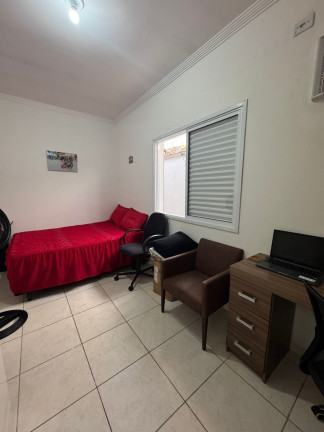 Imagem Casa com 2 Quartos à Venda, 77 m² em Caiçara - Praia Grande Imagem Casa com 2 Quartos à Venda, 77 m² em Caiçara - Praia Grande