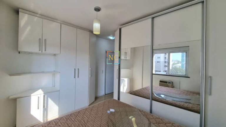 Imagem Apartamento com 2 Quartos à Venda, 70 m² em Barreiros - São José