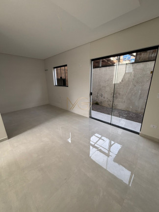 Imagem Casa com 3 Quartos à Venda, 99 m² em Pinheirinho - Curitiba Imagem Casa com 3 Quartos à Venda, 99 m² em Pinheirinho - Curitiba