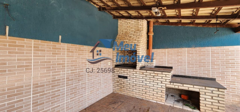 Imagem Casa com 3 Quartos à Venda, 300 m² em Setor Habitacional Arniqueira (águas Claras) - Brasília Imagem Casa com 3 Quartos à Venda, 300 m² em Setor Habitacional Arniqueira (águas Claras) - Brasília
