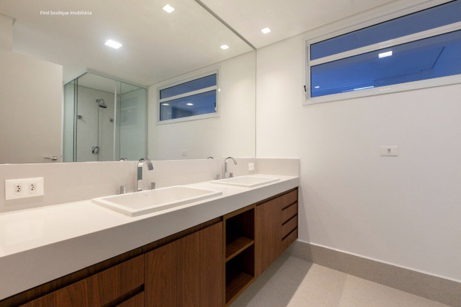 Imagem Apartamento com 3 Quartos à Venda, em Cerqueira César - São Paulo Imagem Apartamento com 3 Quartos à Venda, em Cerqueira César - São Paulo