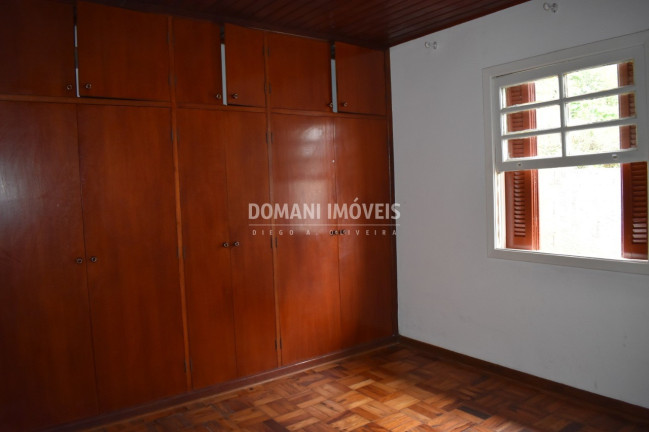 Imagem Casa com 2 Quartos à Venda, 74 m² em Região Do Jaguaribe - Campos Do Jordão Imagem Casa com 2 Quartos à Venda, 74 m² em Região Do Jaguaribe - Campos Do Jordão