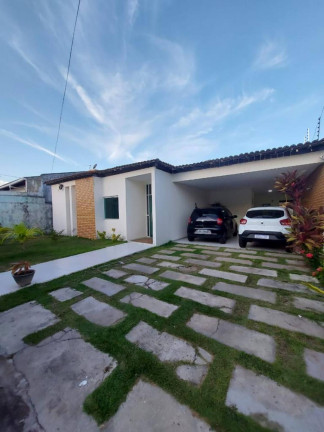 Casa com 3 Quartos à Venda, 340 m² em Coroa Do Meio - Aracaju