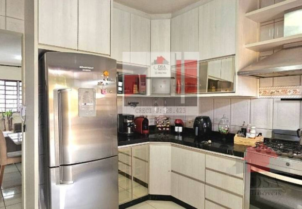 Imagem Casa com 3 Quartos à Venda, 250 m² em Loteamento Residencial Fonte Nova - Valinhos