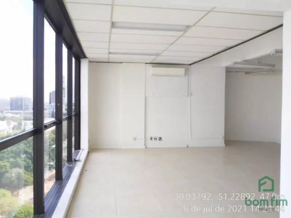 Imagem Sala Comercial para Alugar, 68 m² em Centro Histórico - Porto Alegre Imagem Sala Comercial para Alugar, 68 m² em Centro Histórico - Porto Alegre