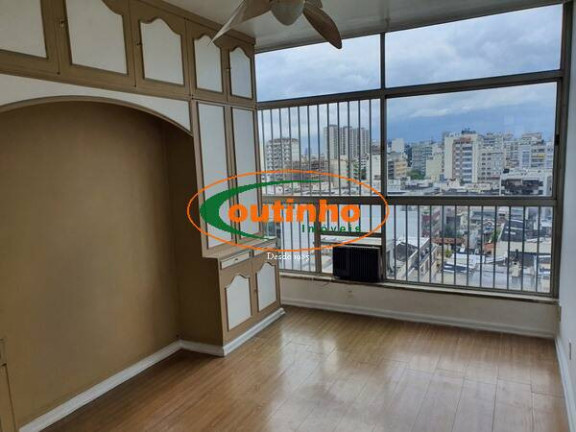 Imagem Apartamento com 4 Quartos à Venda, 120 m² em Tijuca - Rio De Janeiro Imagem Apartamento com 4 Quartos à Venda, 120 m² em Tijuca - Rio De Janeiro