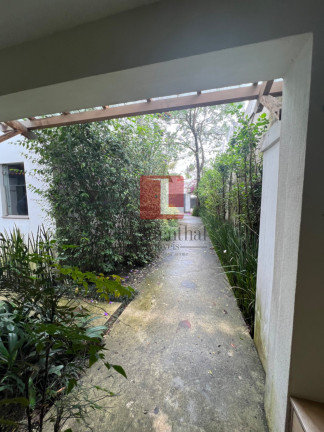 Imagem Casa com 4 Quartos à Venda, 254 m² em Vila Nova Conceição - São Paulo Imagem Casa com 4 Quartos à Venda, 254 m² em Vila Nova Conceição - São Paulo