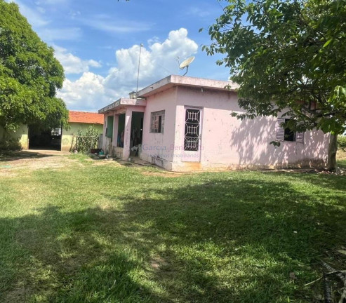 Imagem Imóvel com 6 Quartos à Venda, 847.000 m² em Centro - Itapetininga