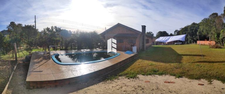 Imagem Casa com 4 Quartos à Venda,  em Oásis - Itaara