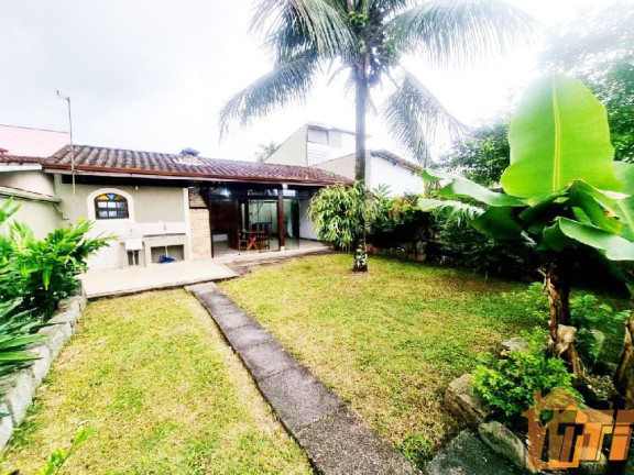 Imagem Casa com 3 Quartos à Venda, 203 m² em Silop - Ubatuba