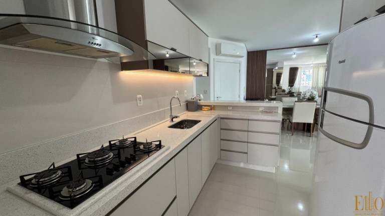 Imagem Apartamento com 3 Quartos à Venda, 120 m² em Meia Praia - Itapema Imagem Apartamento com 3 Quartos à Venda, 120 m² em Meia Praia - Itapema