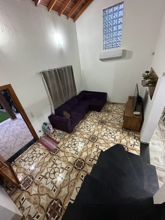 Imagem Sobrado com 4 Quartos à Venda, 200 m² em Ninho Verde I - Porangaba