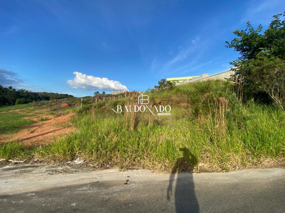 Terreno à Venda, 456 m² em Centro - Extrema
